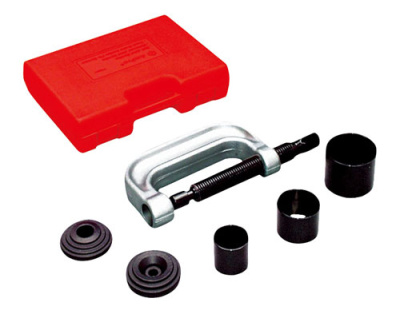 T75801 Универсальный съемник шаровых опор 3-в-1. T75801 Универсальный съемник шаровых опор 3-в-1.